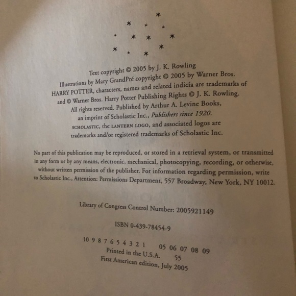 🎃🍎Harry Potter & the Half Blood Prince1st Ed. Bookw/errors?620$40 or $35 w/offer - Picture 2 of 3